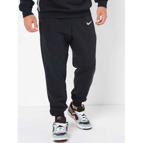 NIKE STANDARD ISSUE TAPER 010